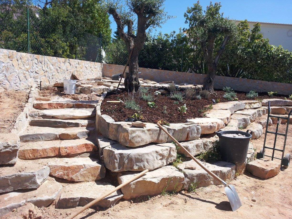 Monchique hills views as Asset in Your garden 09